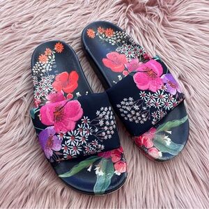 Ted Baker slide sandal Flowers size 36